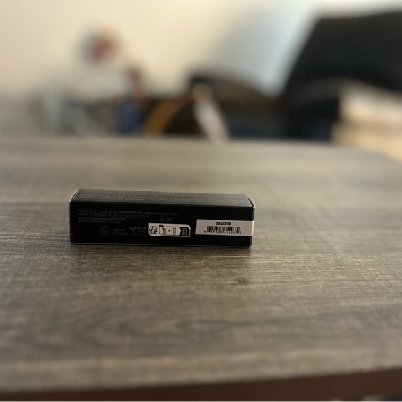 Anastasia Beverly Hills Stick Contour + Highlight in the color Shadow New in box - Picture 2 of 2